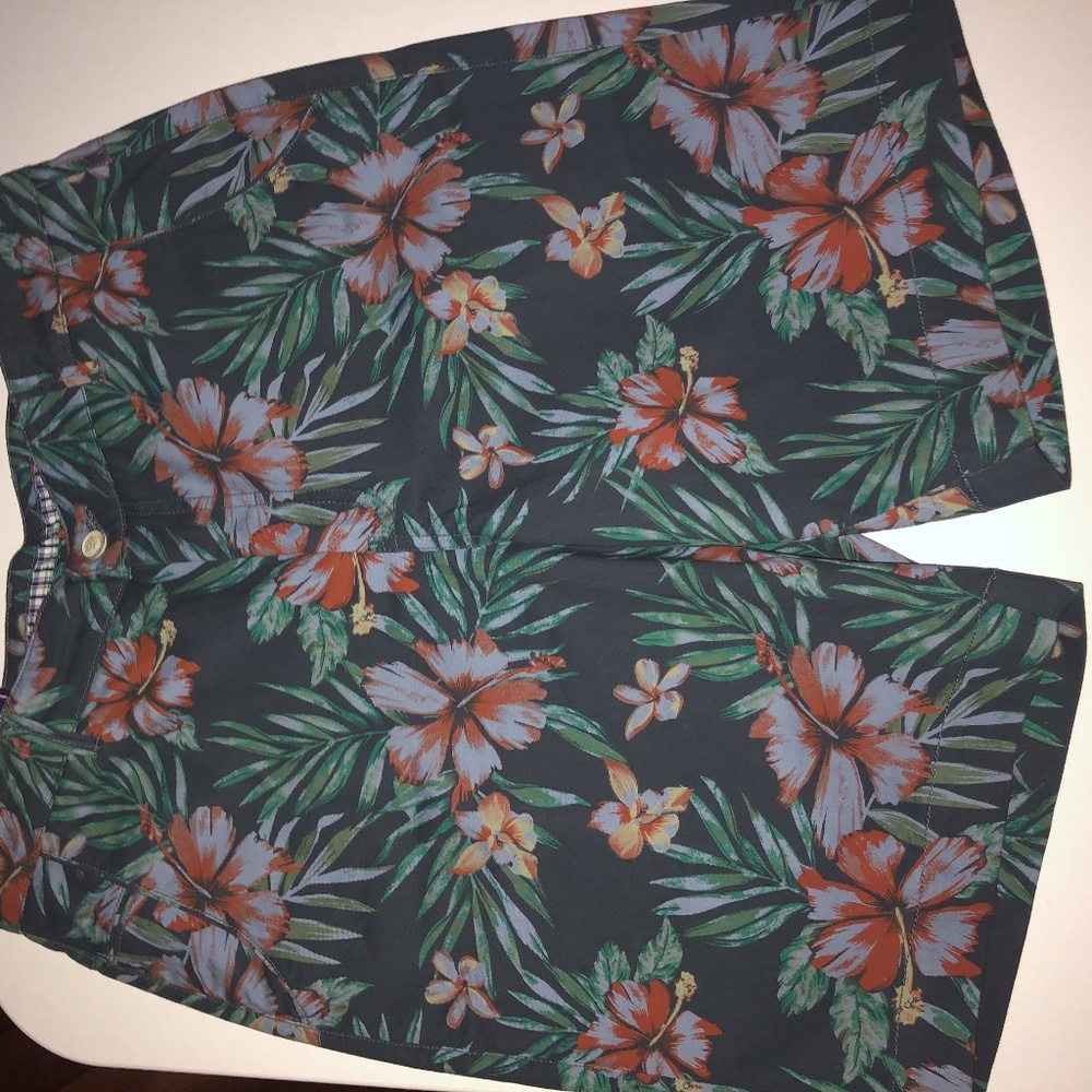 mens shorts